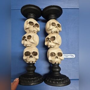 Stacked Skull Candle Holders - Black and White